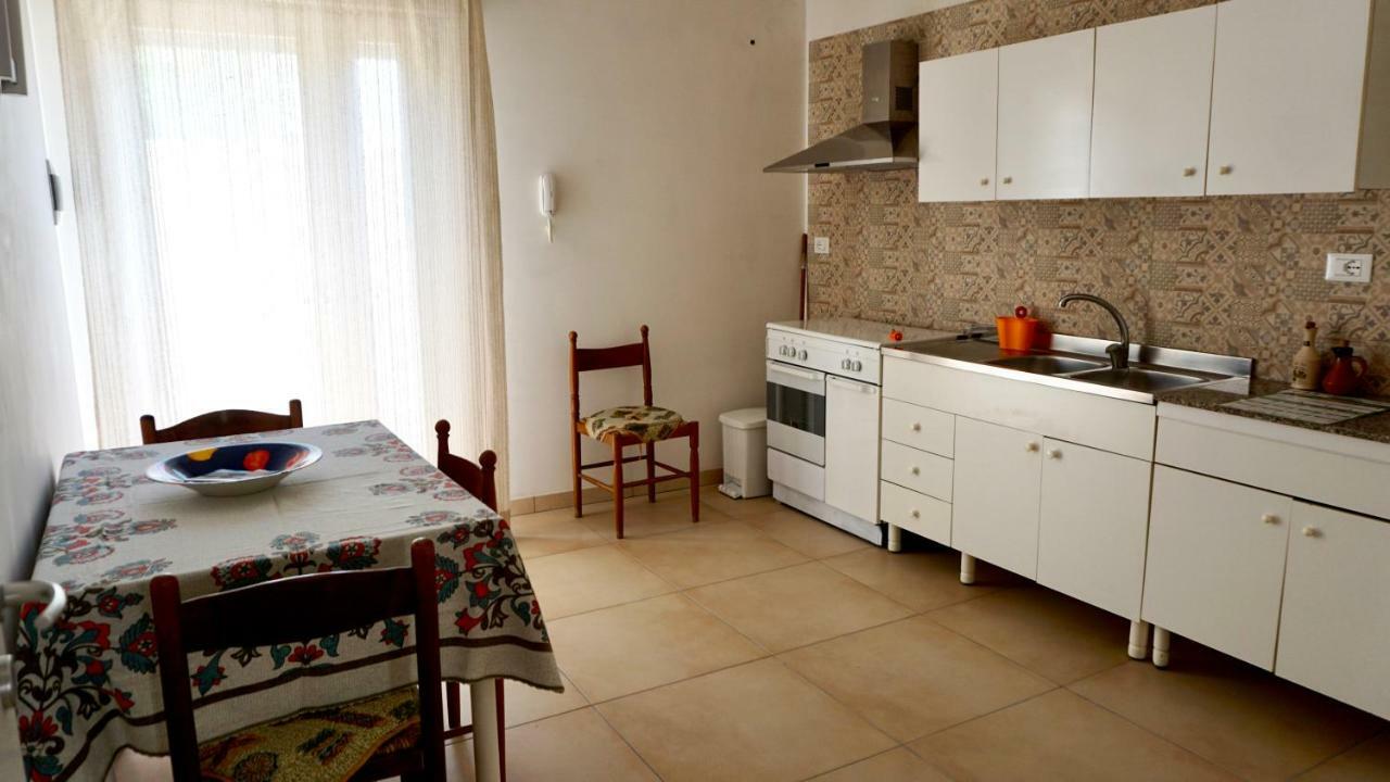 Appartamenti Torre Lapillo Bagian luar foto